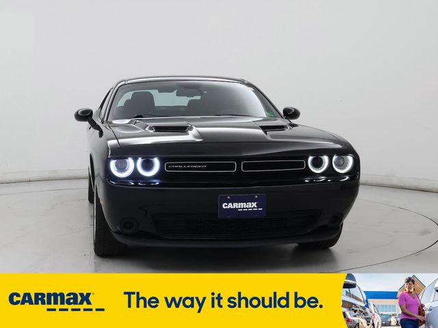2015 Dodge Challenger SXT