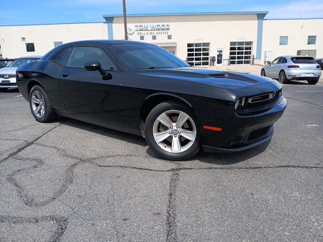 2015 Dodge Challenger SXT