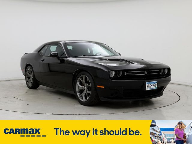 2015 Dodge Challenger SXT