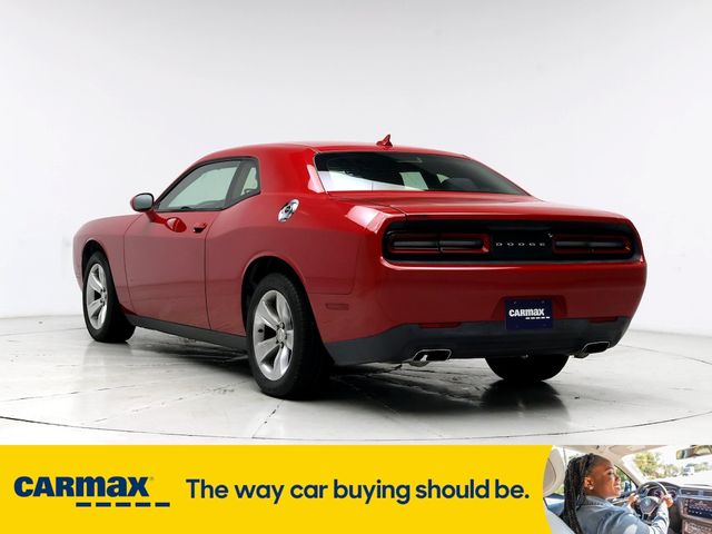 2015 Dodge Challenger SXT