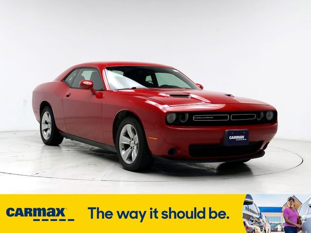 2015 Dodge Challenger SXT