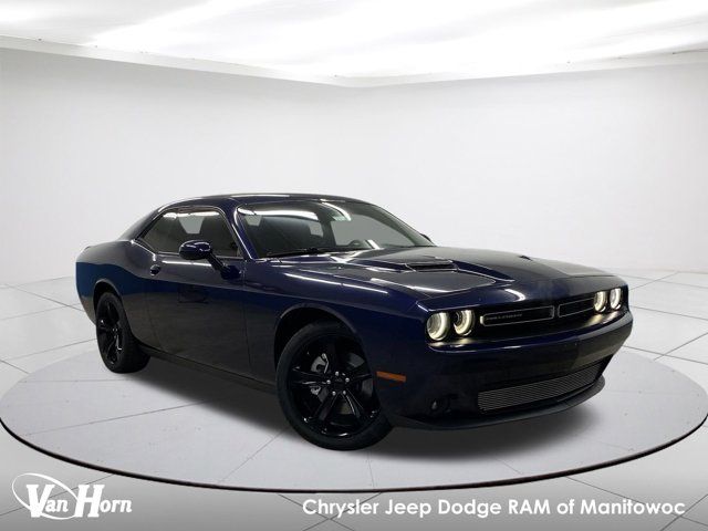 2015 Dodge Challenger SXT