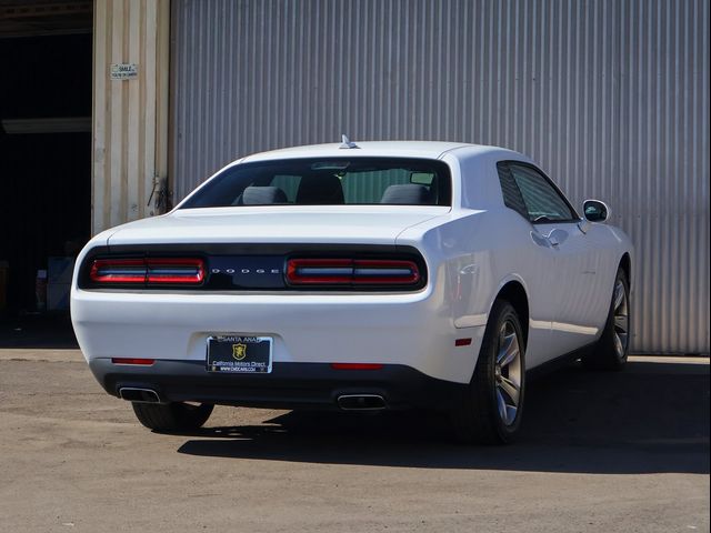 2015 Dodge Challenger SXT