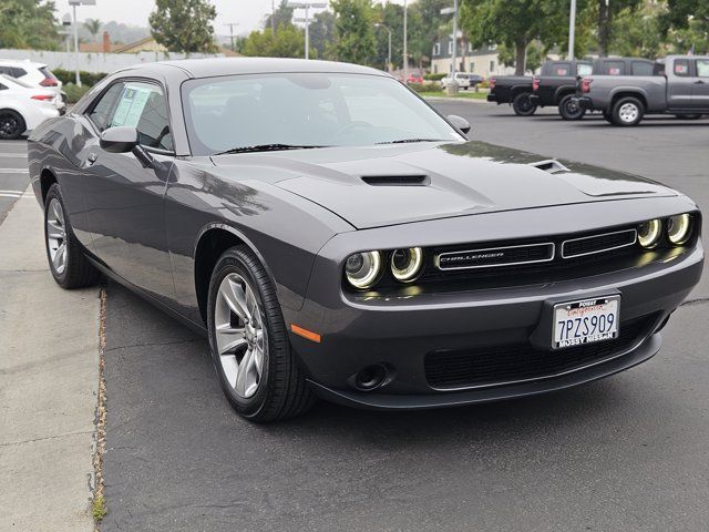 2015 Dodge Challenger SXT