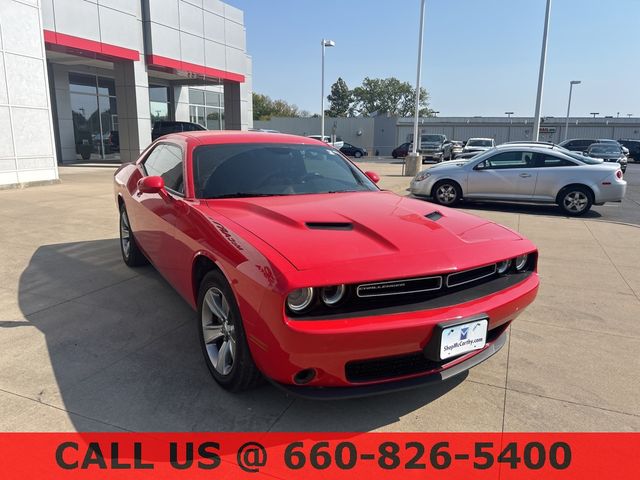 2015 Dodge Challenger SXT