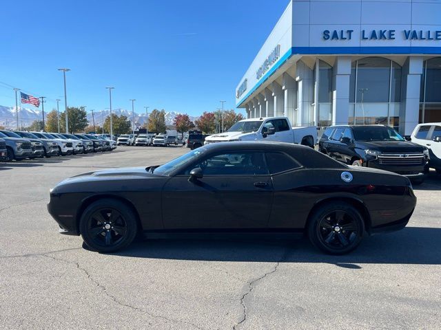 2015 Dodge Challenger SXT