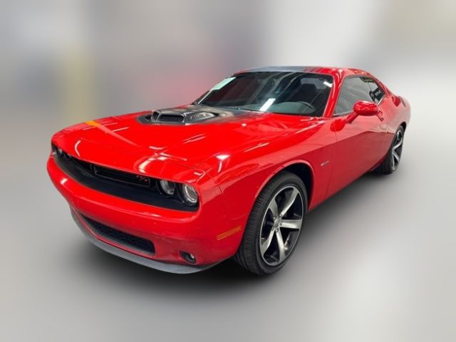 2015 Dodge Challenger R/T Shaker