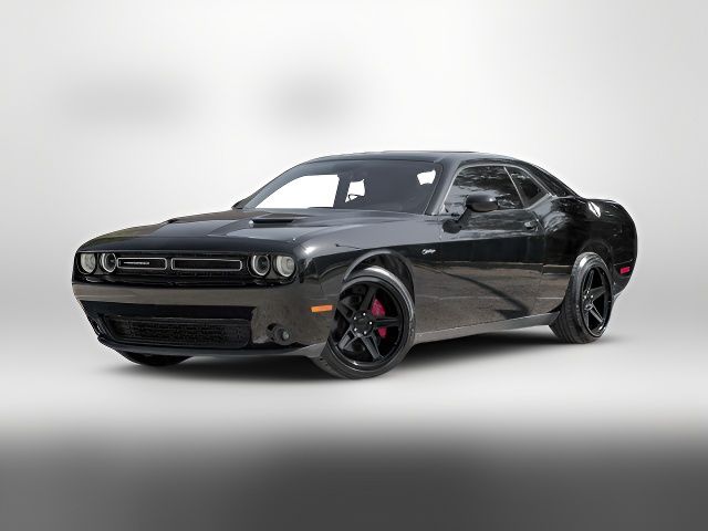 2015 Dodge Challenger SXT Plus