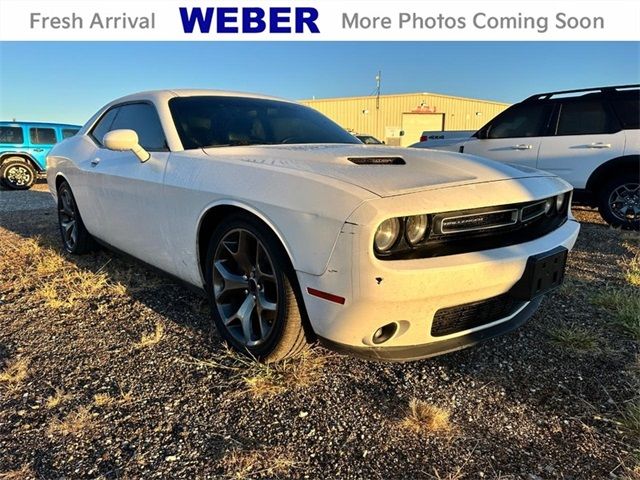 2015 Dodge Challenger SXT Plus