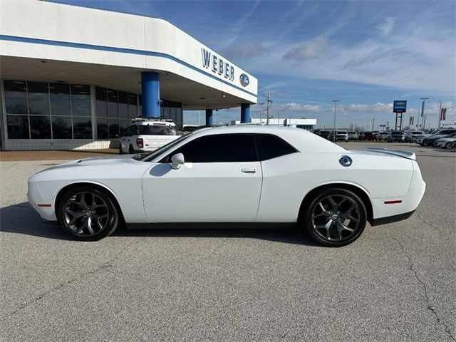 2015 Dodge Challenger SXT Plus