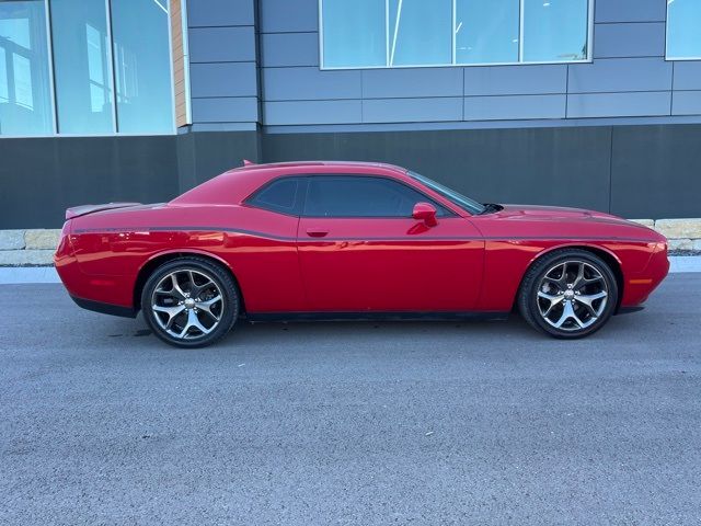 2015 Dodge Challenger SXT Plus