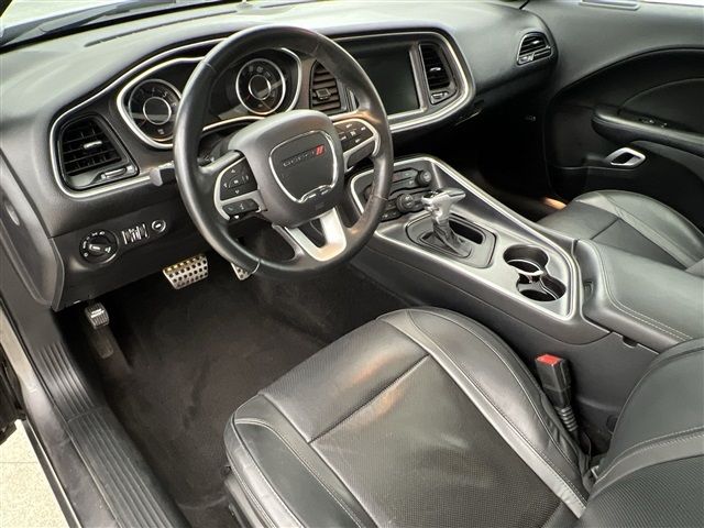 2015 Dodge Challenger SXT Plus