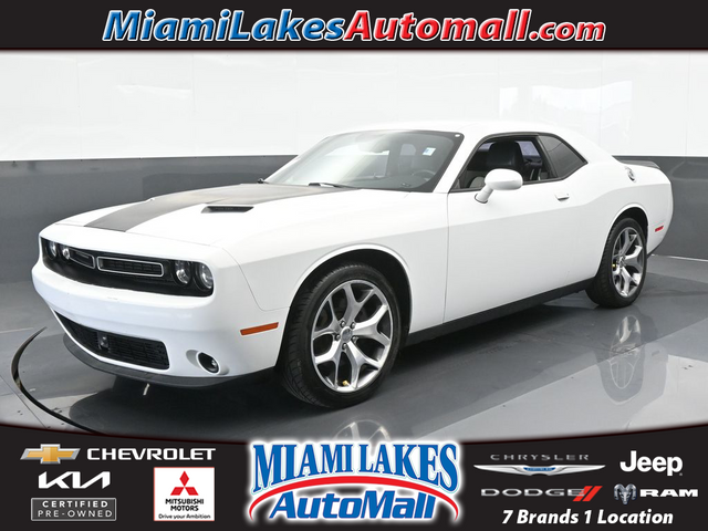 2015 Dodge Challenger SXT Plus