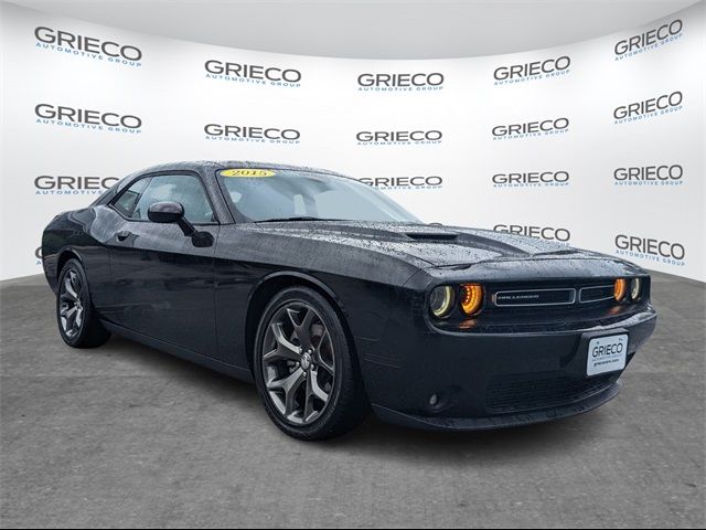 2015 Dodge Challenger SXT Plus