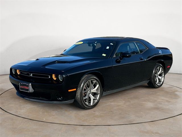 2015 Dodge Challenger SXT Plus