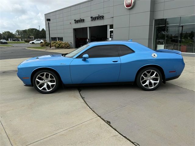 2015 Dodge Challenger SXT Plus