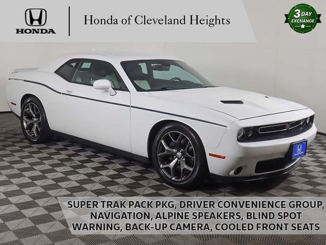 2015 Dodge Challenger SXT Plus