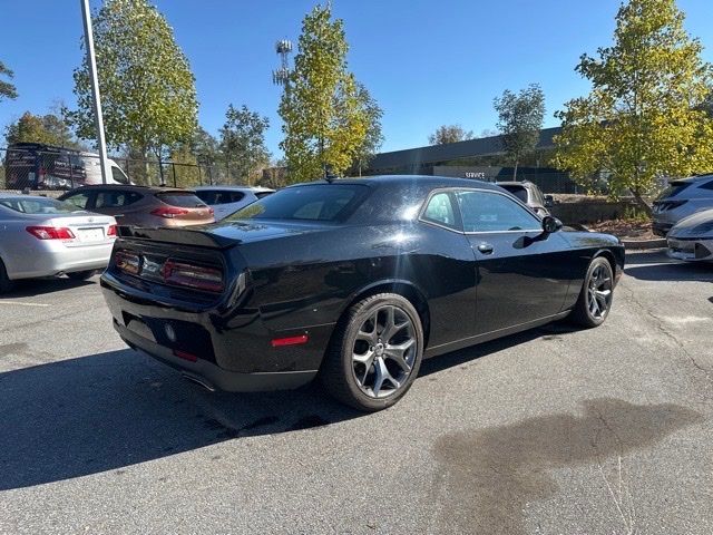 2015 Dodge Challenger SXT Plus