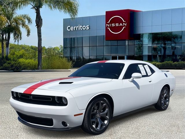 2015 Dodge Challenger SXT Plus