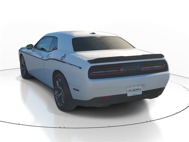 2015 Dodge Challenger SXT Plus