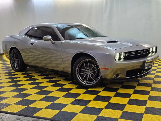 2015 Dodge Challenger SXT Plus