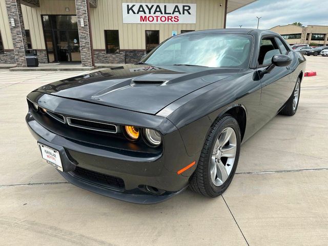 2015 Dodge Challenger SXT