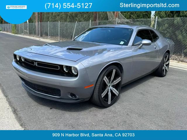 2015 Dodge Challenger SXT