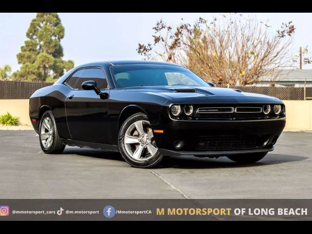 2015 Dodge Challenger SXT