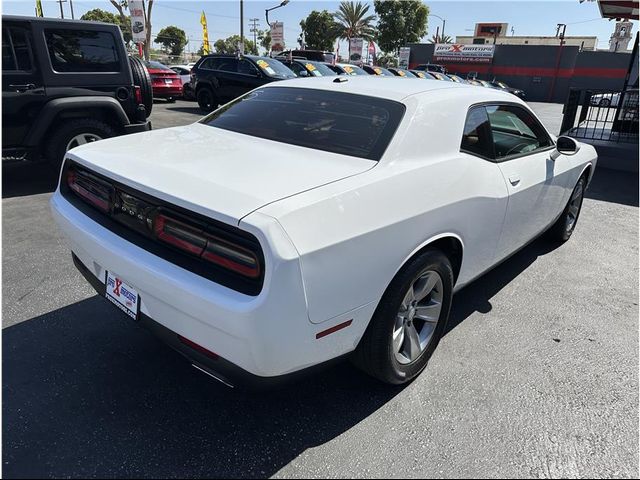 2015 Dodge Challenger SXT