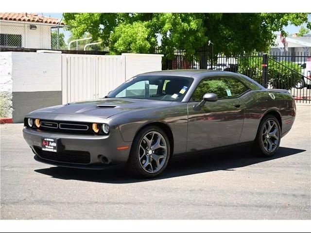 2015 Dodge Challenger SXT