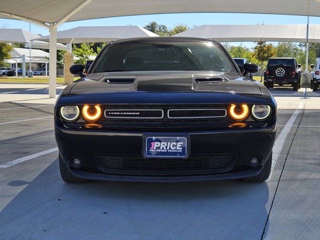 2015 Dodge Challenger SXT Plus