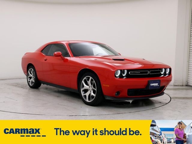 2015 Dodge Challenger SXT Plus