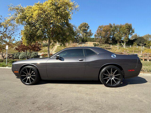 2015 Dodge Challenger SXT Plus