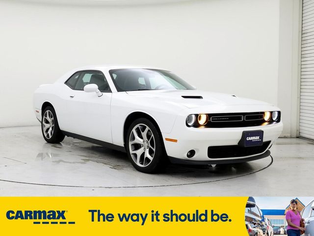 2015 Dodge Challenger SXT Plus