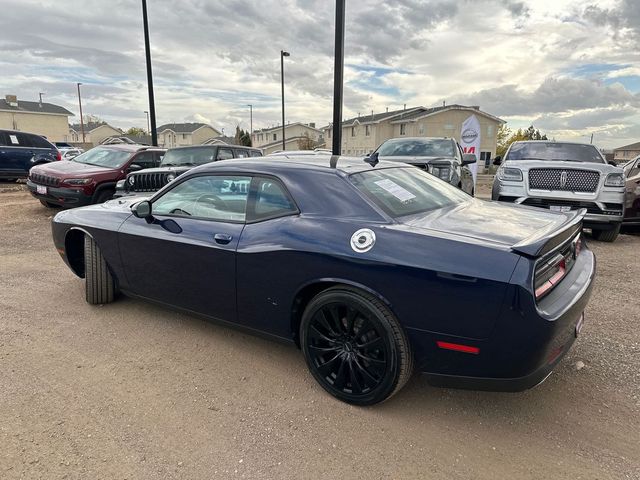 2015 Dodge Challenger SXT Plus