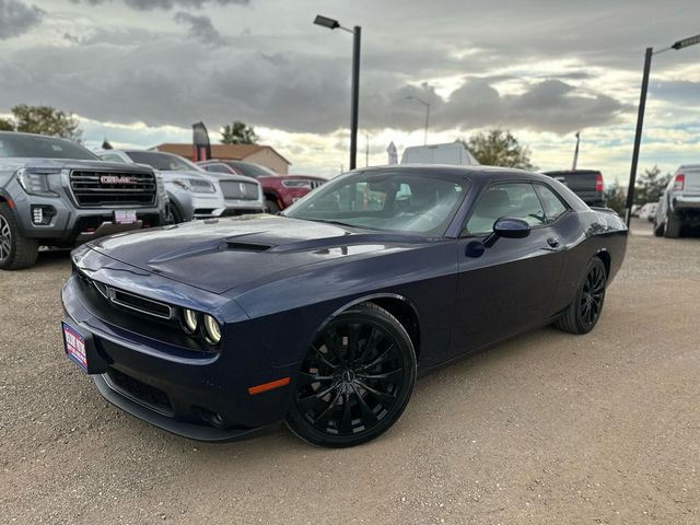 2015 Dodge Challenger SXT Plus