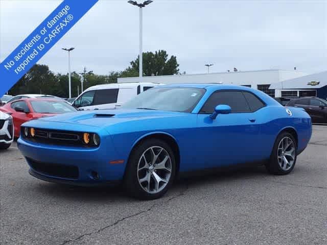 2015 Dodge Challenger SXT Plus