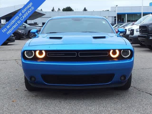 2015 Dodge Challenger SXT Plus