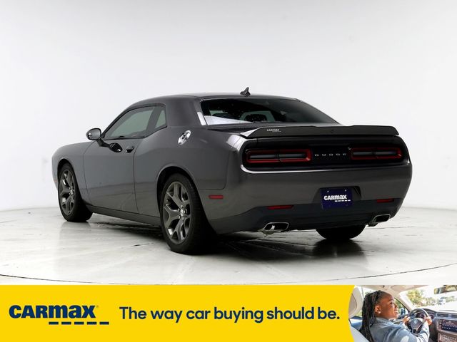 2015 Dodge Challenger SXT Plus