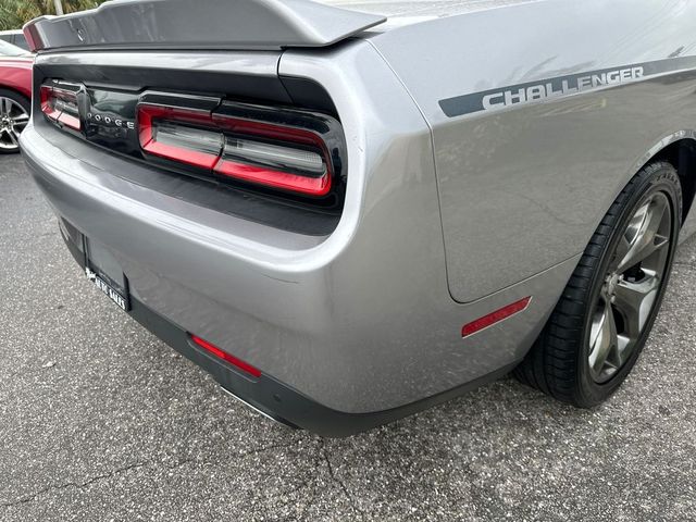 2015 Dodge Challenger SXT Plus