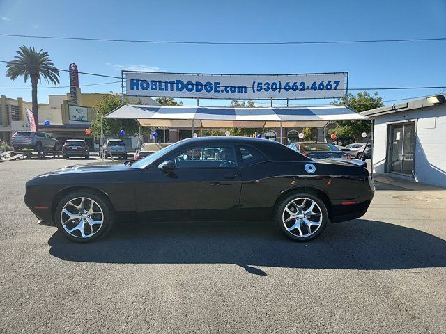 2015 Dodge Challenger SXT Plus