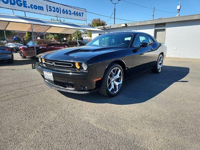 2015 Dodge Challenger SXT Plus