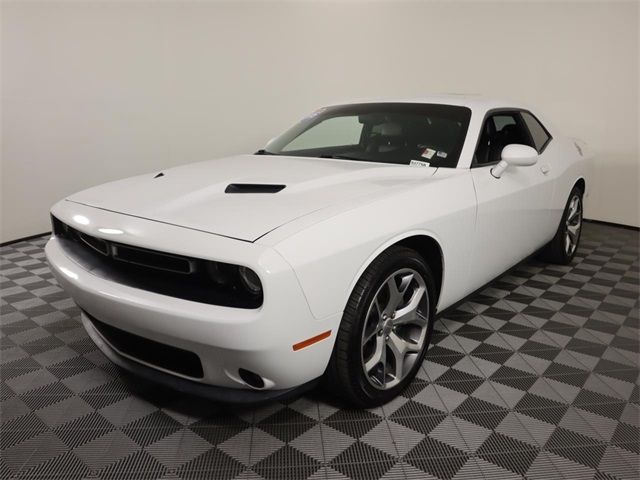 2015 Dodge Challenger SXT Plus