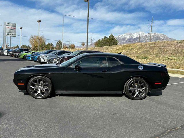 2015 Dodge Challenger SXT Plus