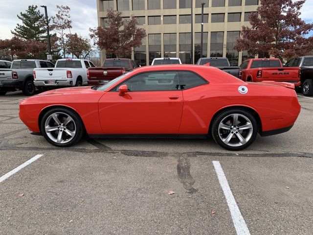 2015 Dodge Challenger SXT Plus