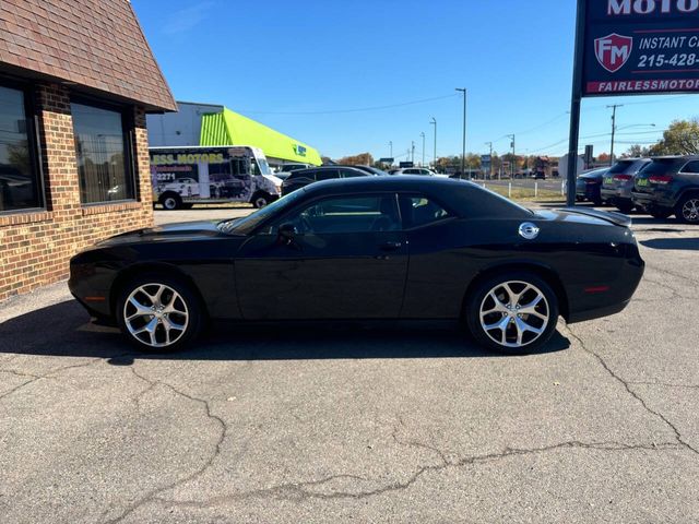 2015 Dodge Challenger SXT Plus