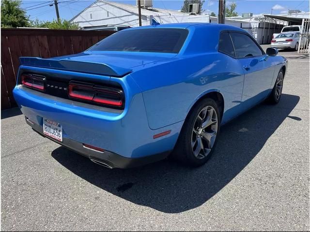 2015 Dodge Challenger SXT Plus