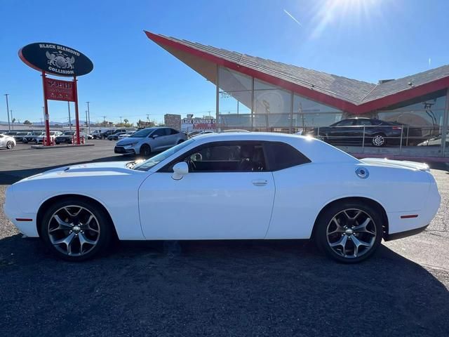 2015 Dodge Challenger SXT Plus