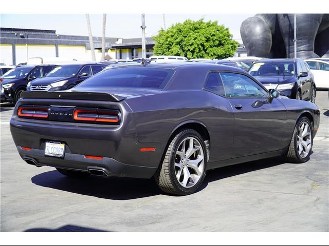 2015 Dodge Challenger SXT Plus