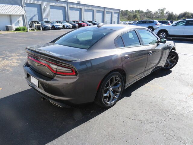 2015 Dodge Charger SXT